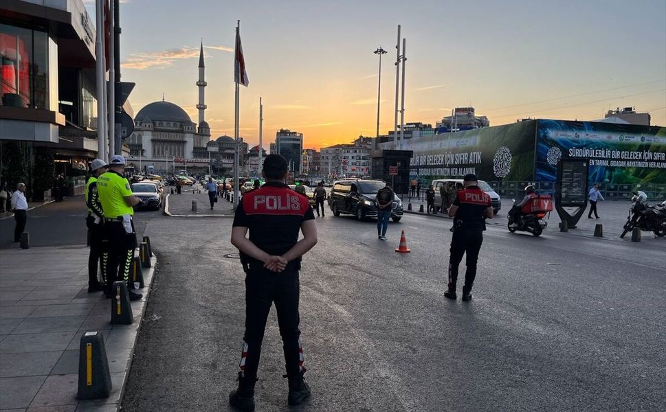 İstanbul polisinden kent genelinde 'huzur' uygulaması