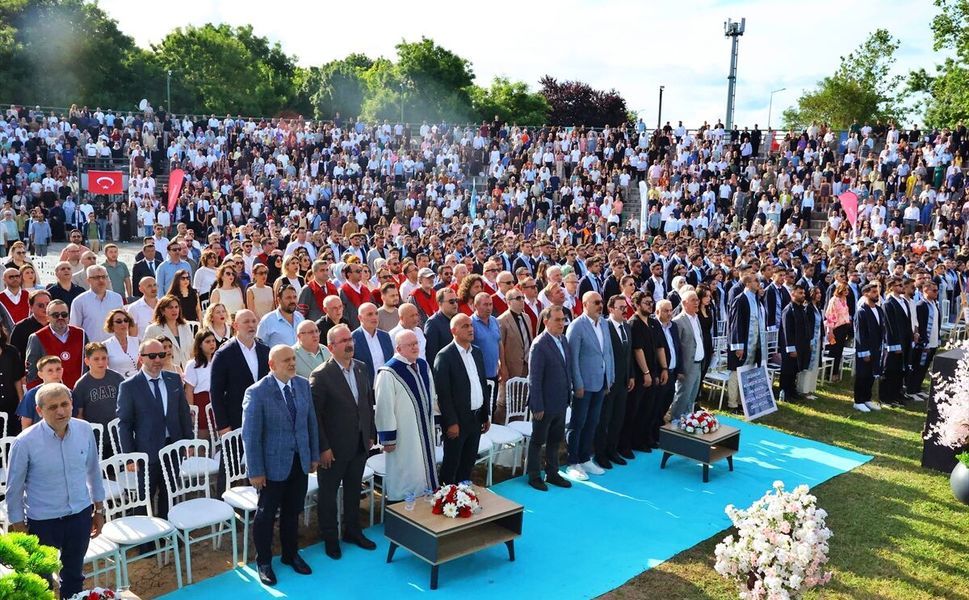 Samsun Üniversitesinden 8. yılında 616 öğrenci mezun oldu