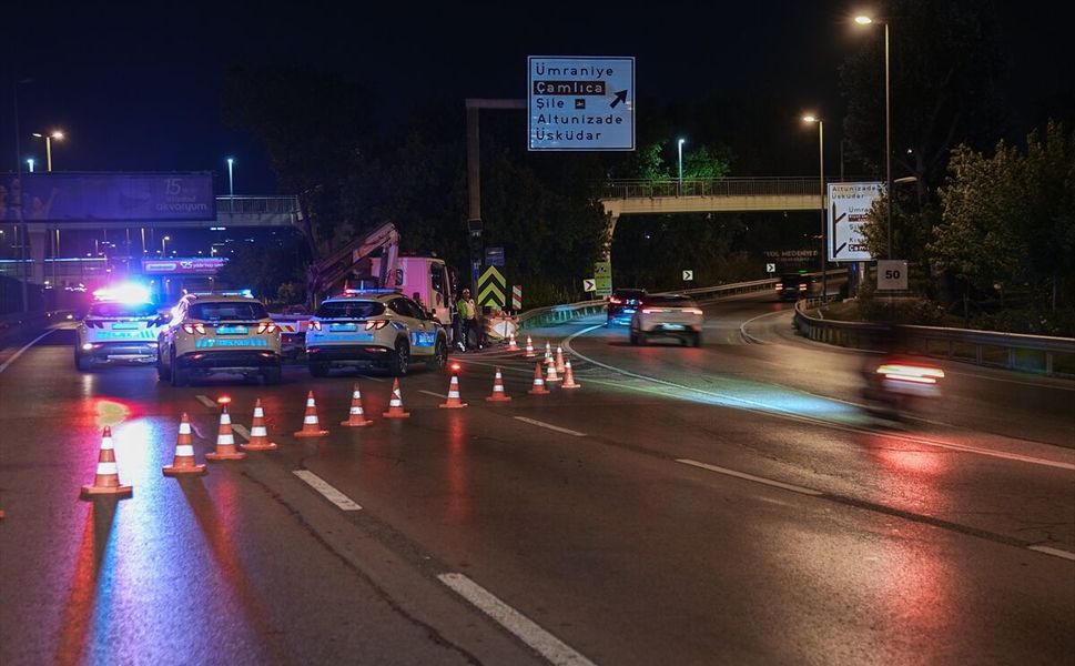 15 Temmuz Şehitler Köprüsü trafiğe kapatıldı