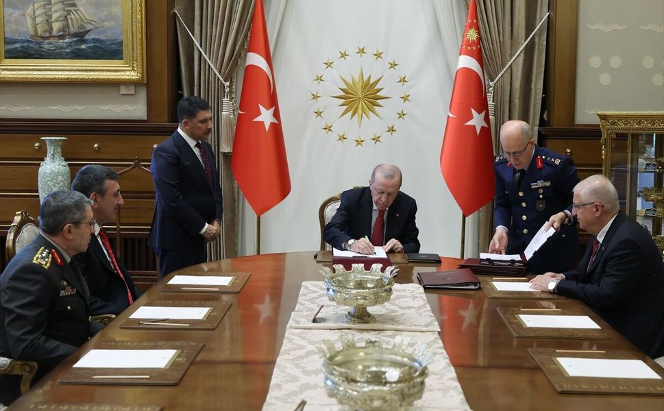 Cumhurbaşkanı Erdoğan başkanlığındaki Yüksek Askeri Şura toplantısı sona erdi