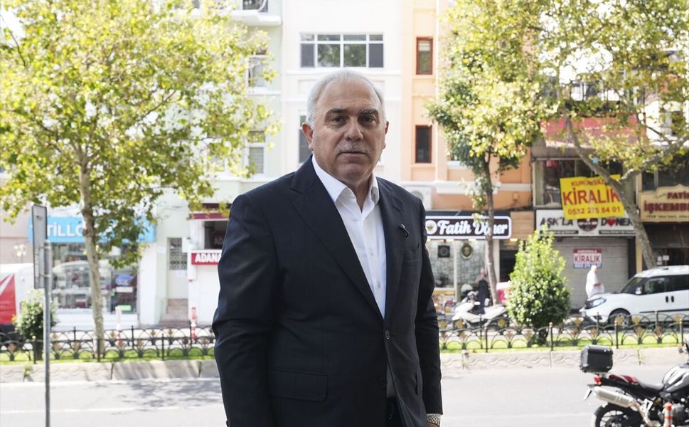 Fatih'te tarihi caddelerin çehresi cephe rehabilitasyonuyla yenileniyor