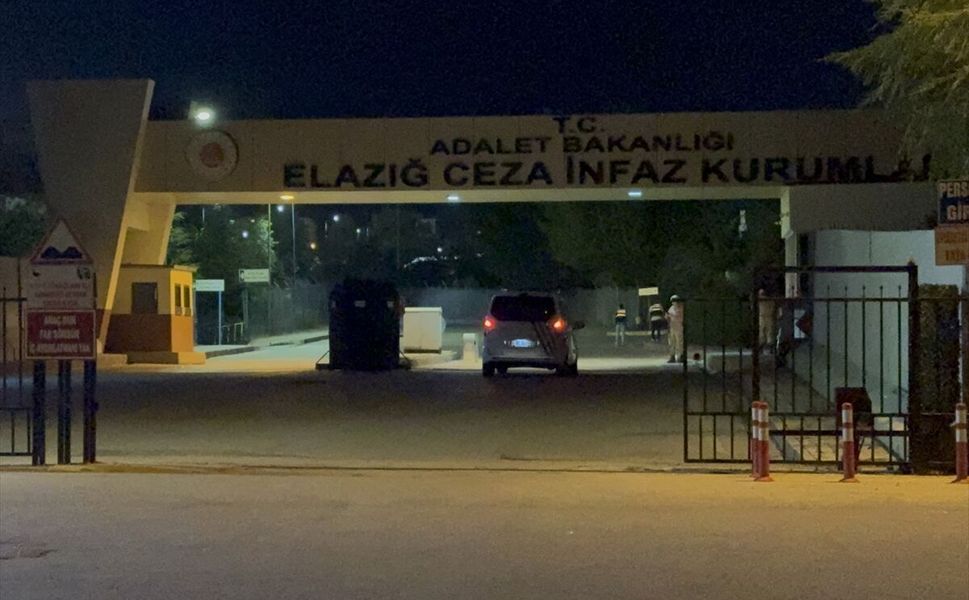 Elazığ Valisi Hatipoğlu'ndan cezaevinde çıkan yangına ilişkin açıklama: