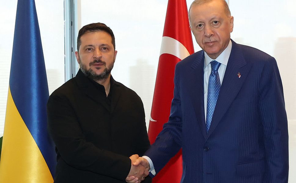 Cumhurbaşkanı Erdoğan, Ukrayna Devlet Başkanı Zelenskiy ile görüştü