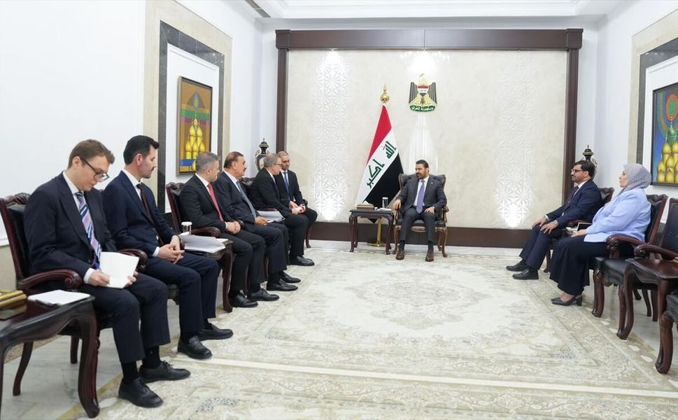 Irak Başbakanı Zeydi, Türkiye'nin Bağdat Büyükelçisi ile ikili ilişkileri ve bölgesel gelişmeleri görüştü