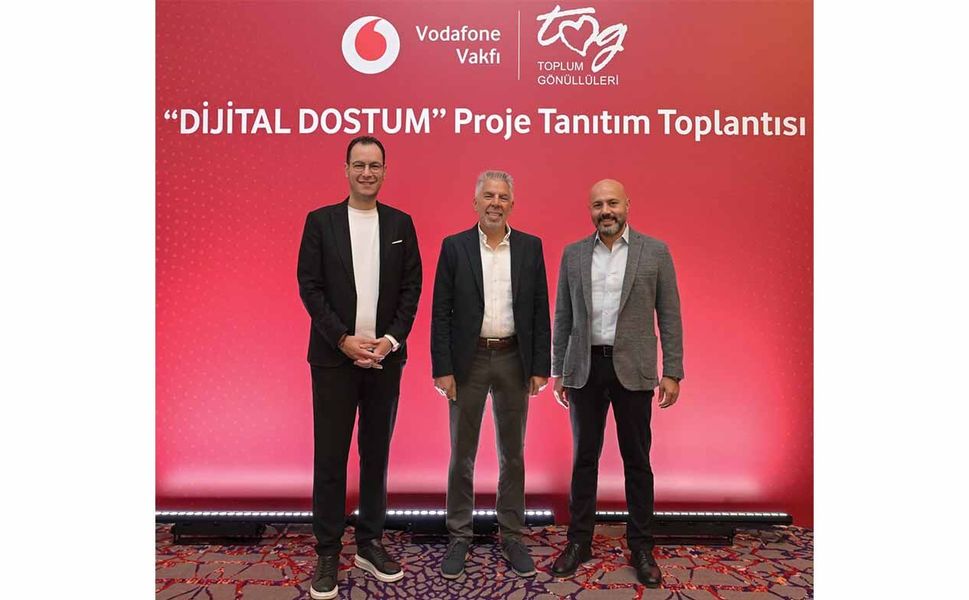 ‘Dijital Dostum’ Projesi, bir yılda  yedi ilde 5 bin çocuğa ulaşacak