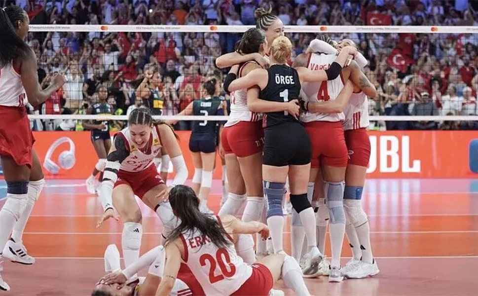 A Milli Kadın Voleybol Takımı, üst üste ikinci kez Avrupa şampiyonu