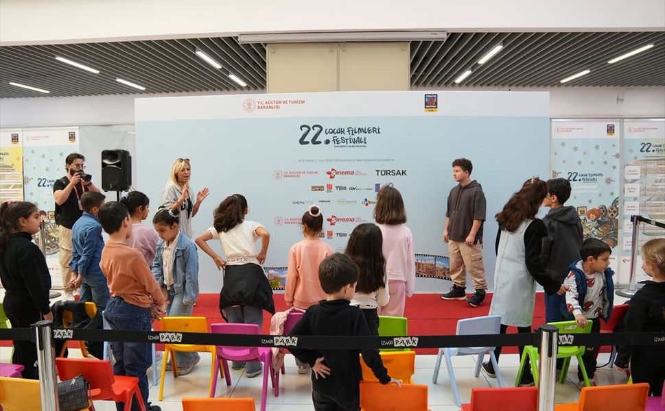 22. TÜRSAK Çocuk Filmleri Festivali İzmir'de minik izleyicilerle buluştu