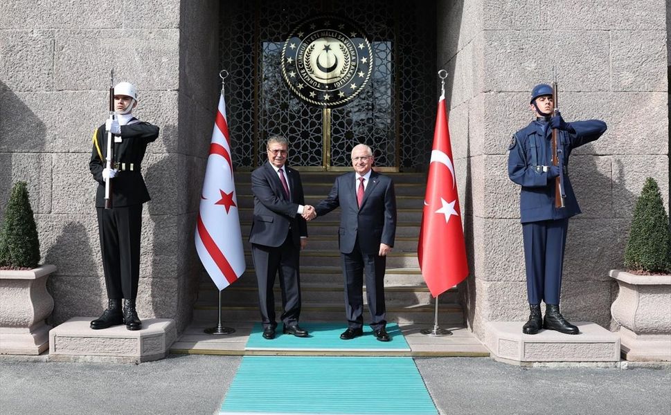 Milli Savunma Bakanı Güler, KKTC Başbakanı Üstel ile görüştü