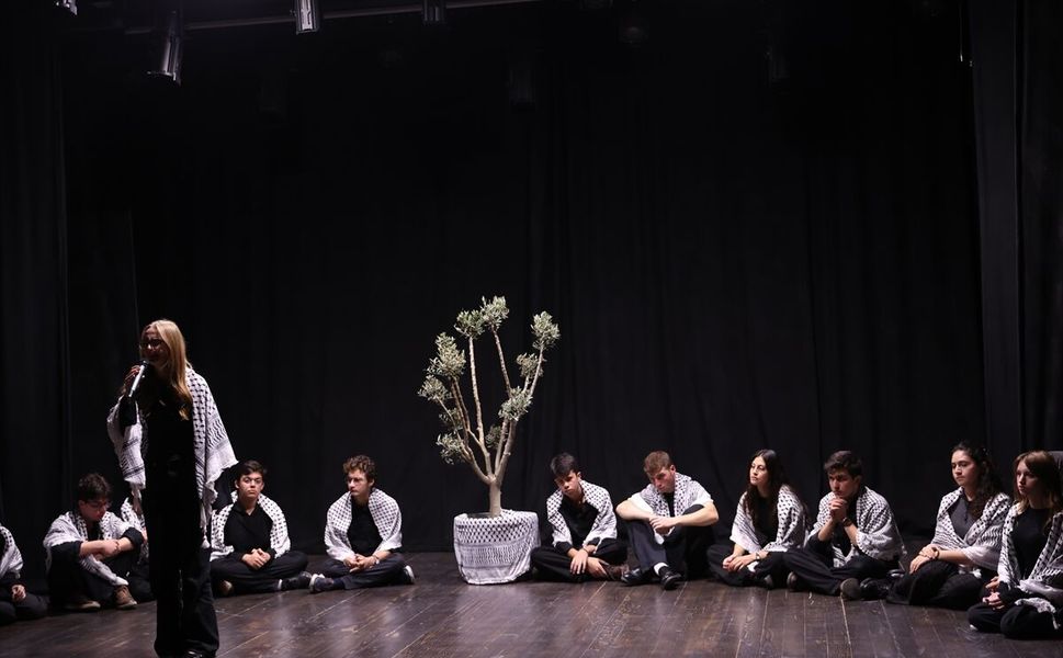 Sakarya'da öğrenciler Filistin için seslerini 5 dilde yükseltti