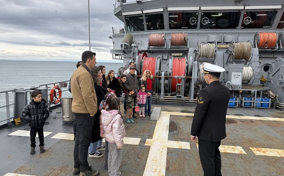Tekirdağ'da arama kurtarma gemisi 'TCG Işın' ziyarete açıldı