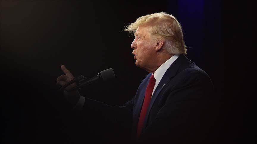 Trump, yapay zeka yerine 'süper zeka' teriminin kullanılmasına ilişkin kararnameyi imzaladı
