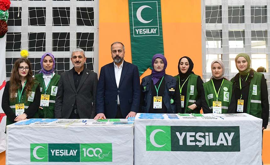 Van Yeşilay1