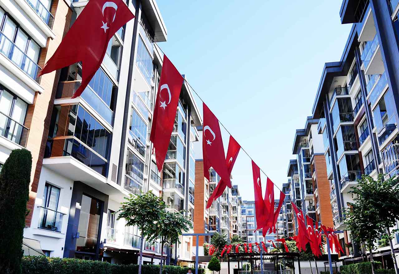 Bahçelievler Bayrak2
