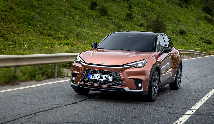 Lexus-8