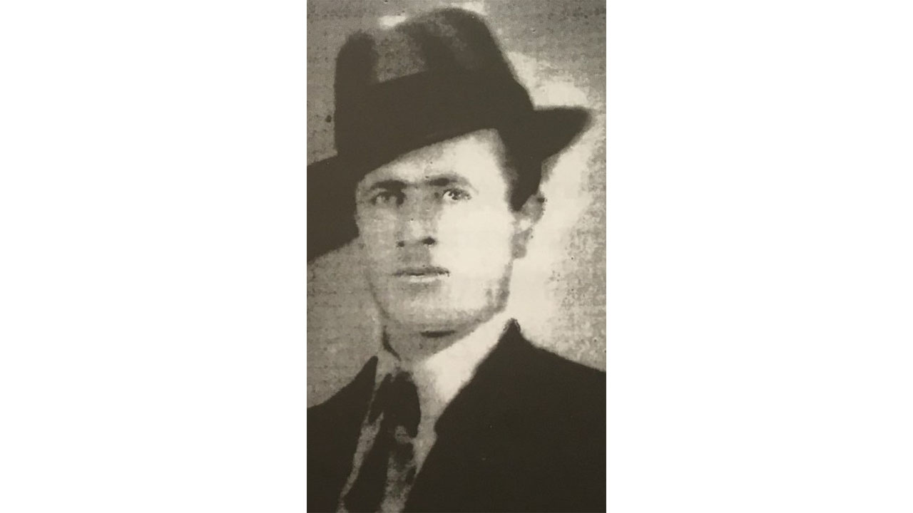 Ahmet Elmas, 20 Li Yaşlar