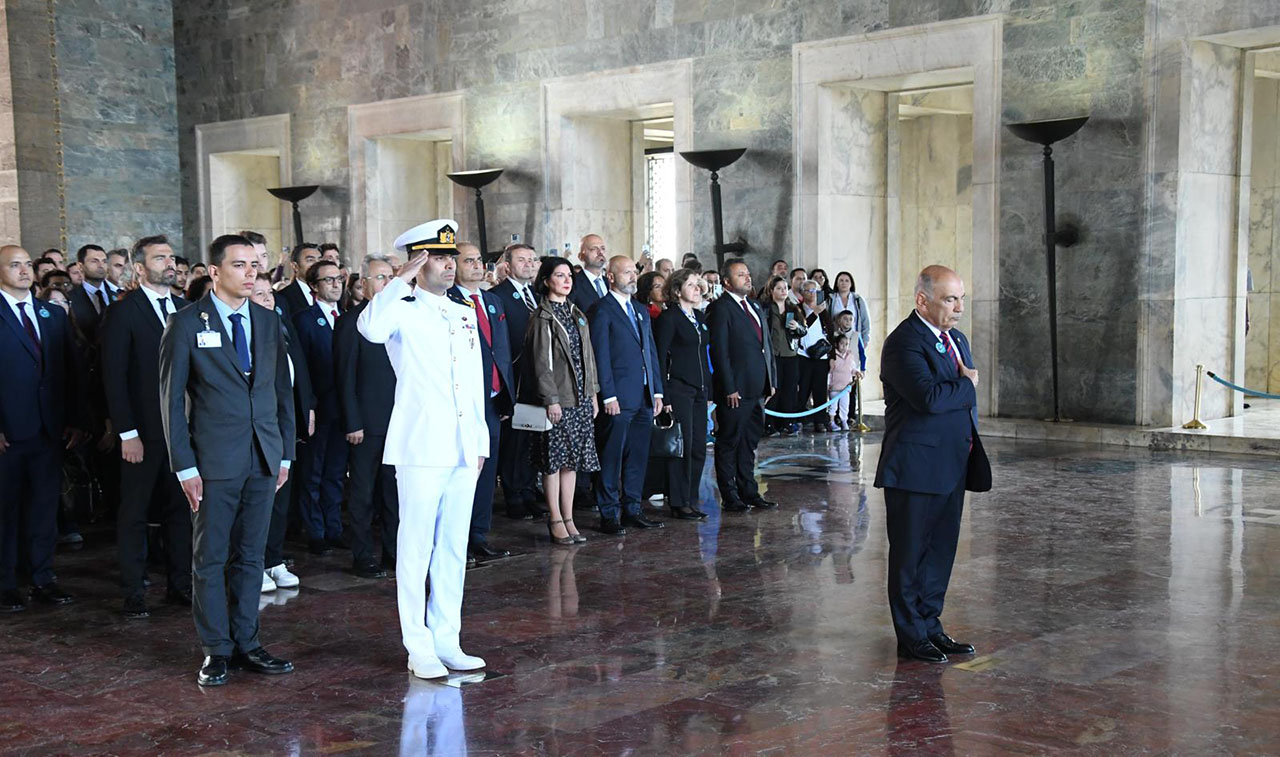 Ali Kamil Uzun Anitkabir