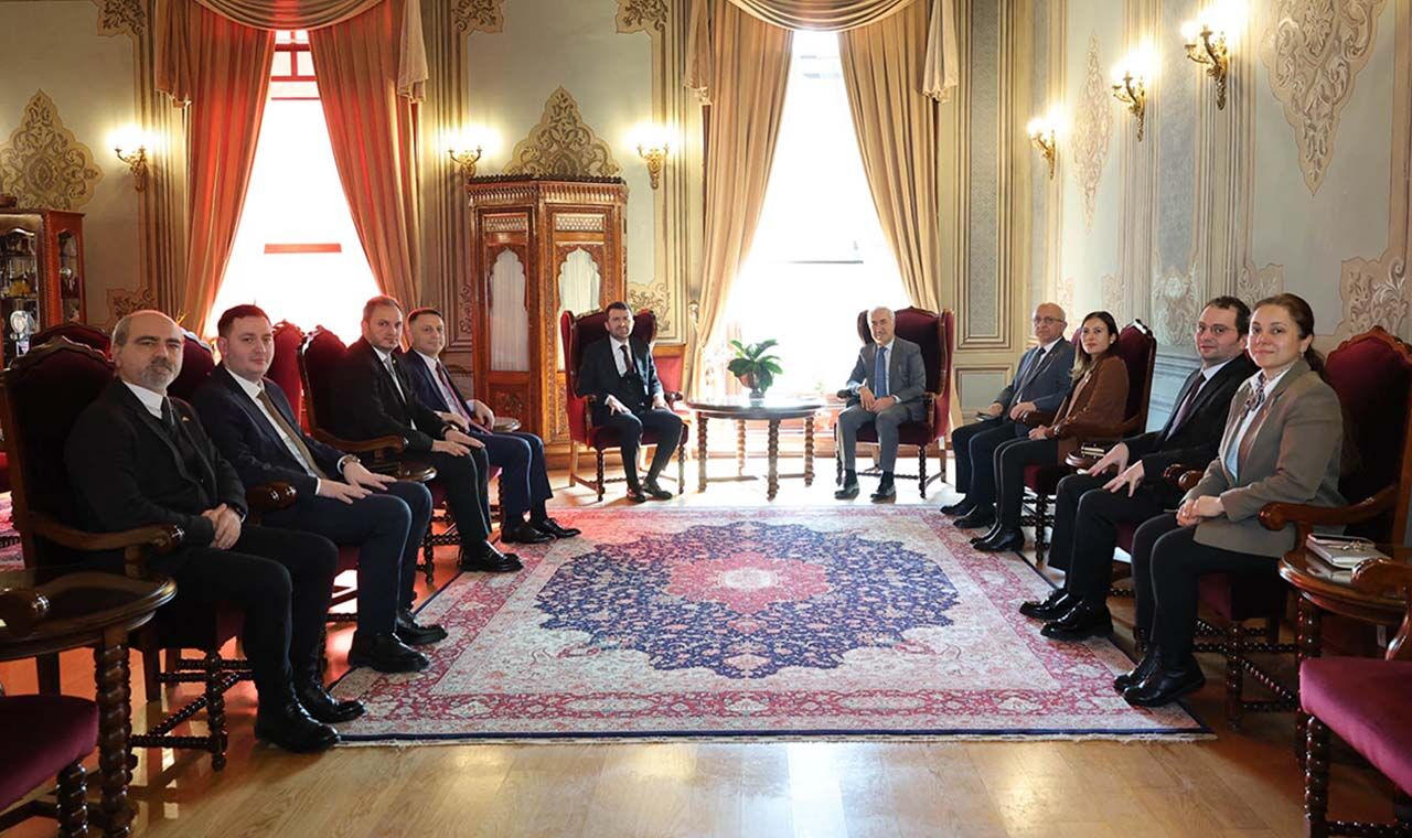 Bik Istanbul Üniversitesi1