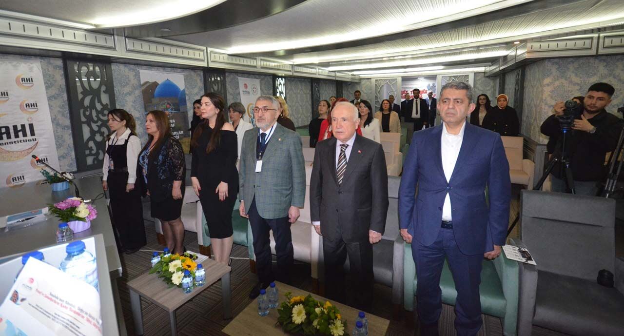 Ahiyiz Cemil Çiçek Fehmi Çalmuk