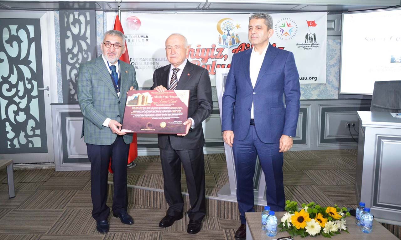 Fehmi Çalmuk Cemil Çiçek