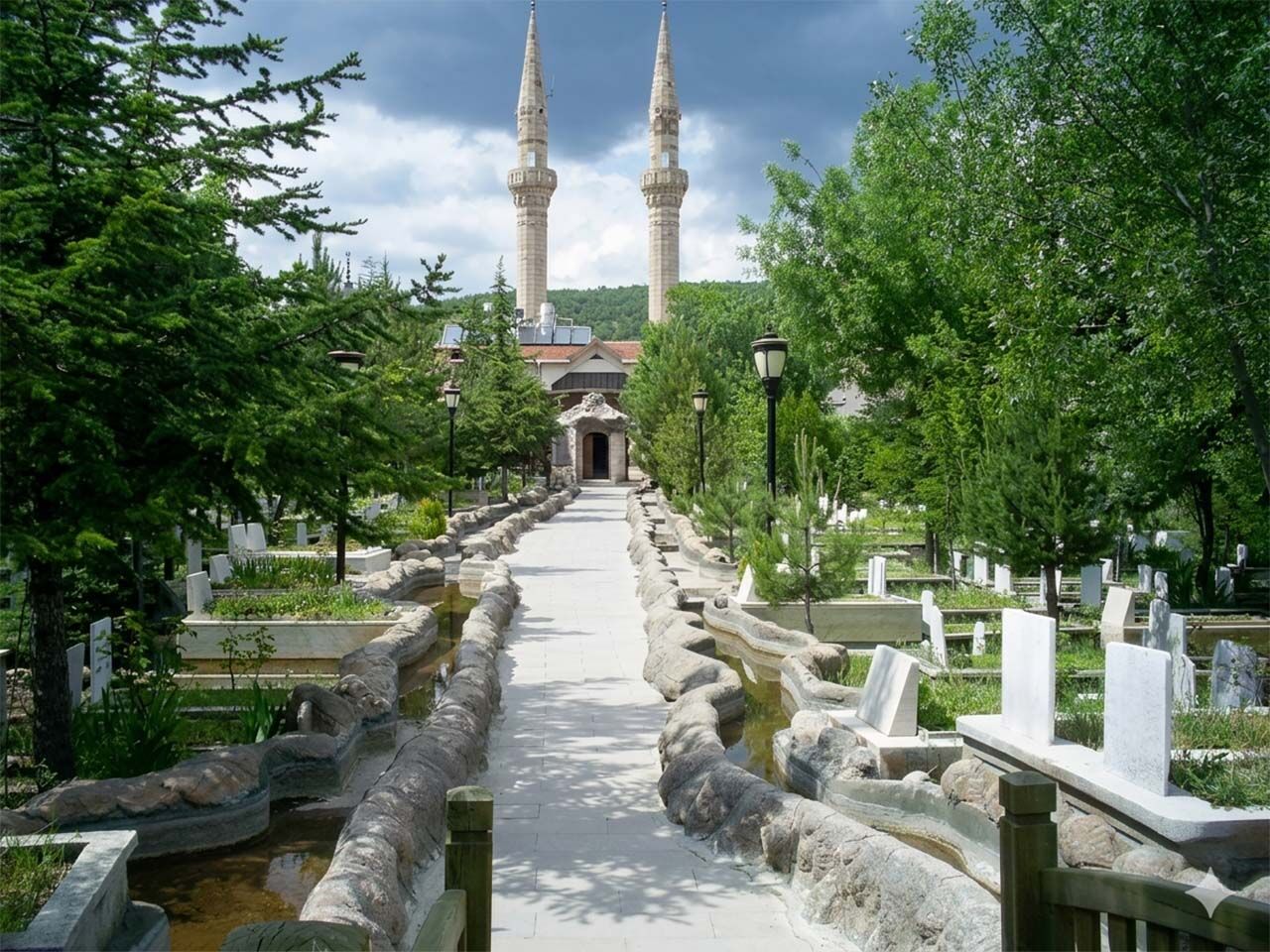 Ali Semarkandi Türbesi