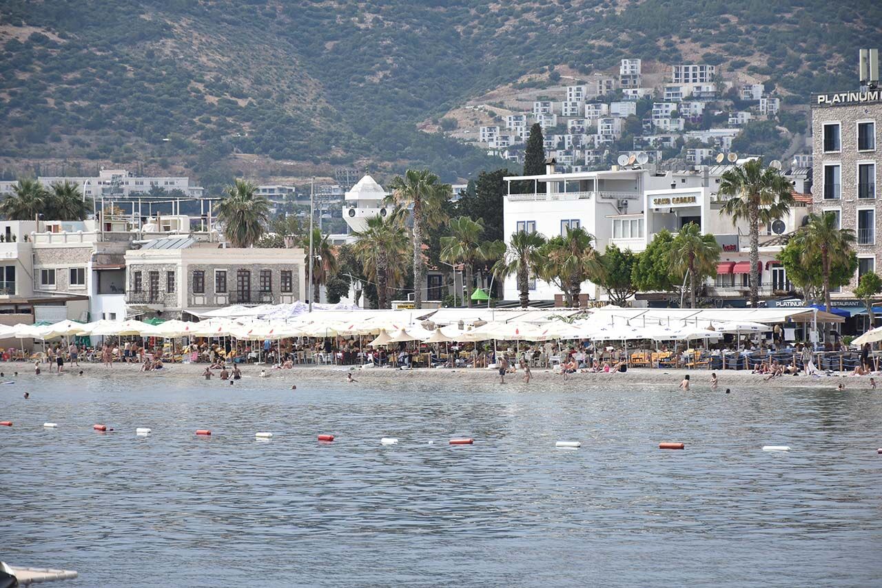 Bodrum'da bayram tatilinde koylarda da hareketlilik yaşanıyor