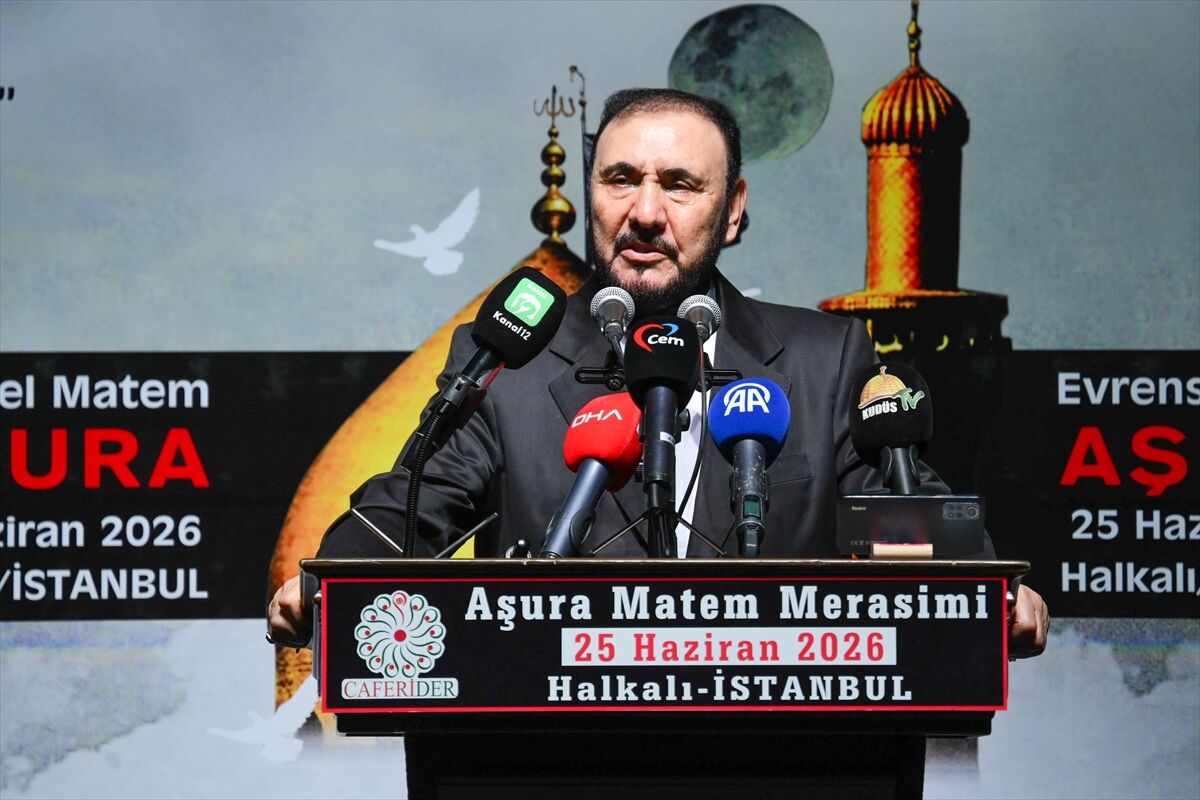 İstanbul'da Hazreti Hüseyin 'Evrensel Aşura Matem Merasimi' ile anıldı