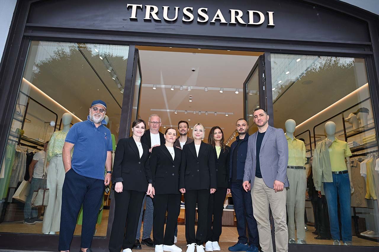 Trussardi Türkiye’de ilk mağazasını Ipekyol Group ile Antalya’da açtı