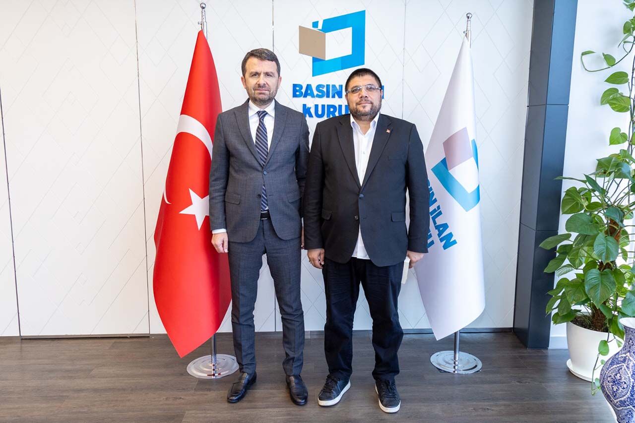 Gazeteci-Yazar Özcan’dan BİK Genel Müdürü Çay’a hayırlı olsun ziyareti