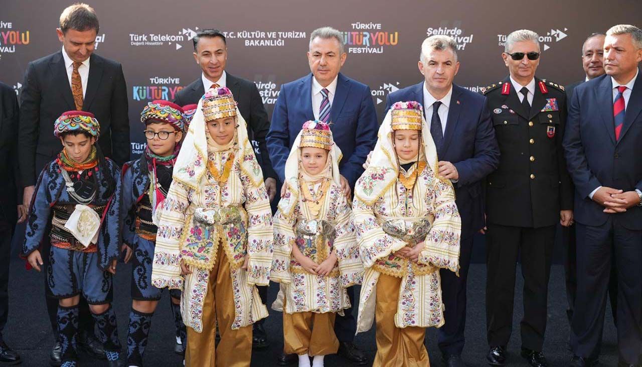 İzmir’de kültür yolu festivali heyecanı dördüncü kez başladı