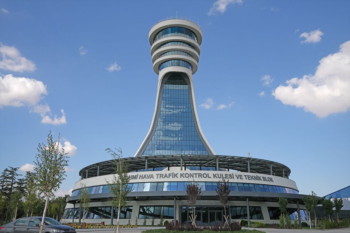 TAV Havalimanları Ankara Esenboğa'daki 20. yılını kutladı